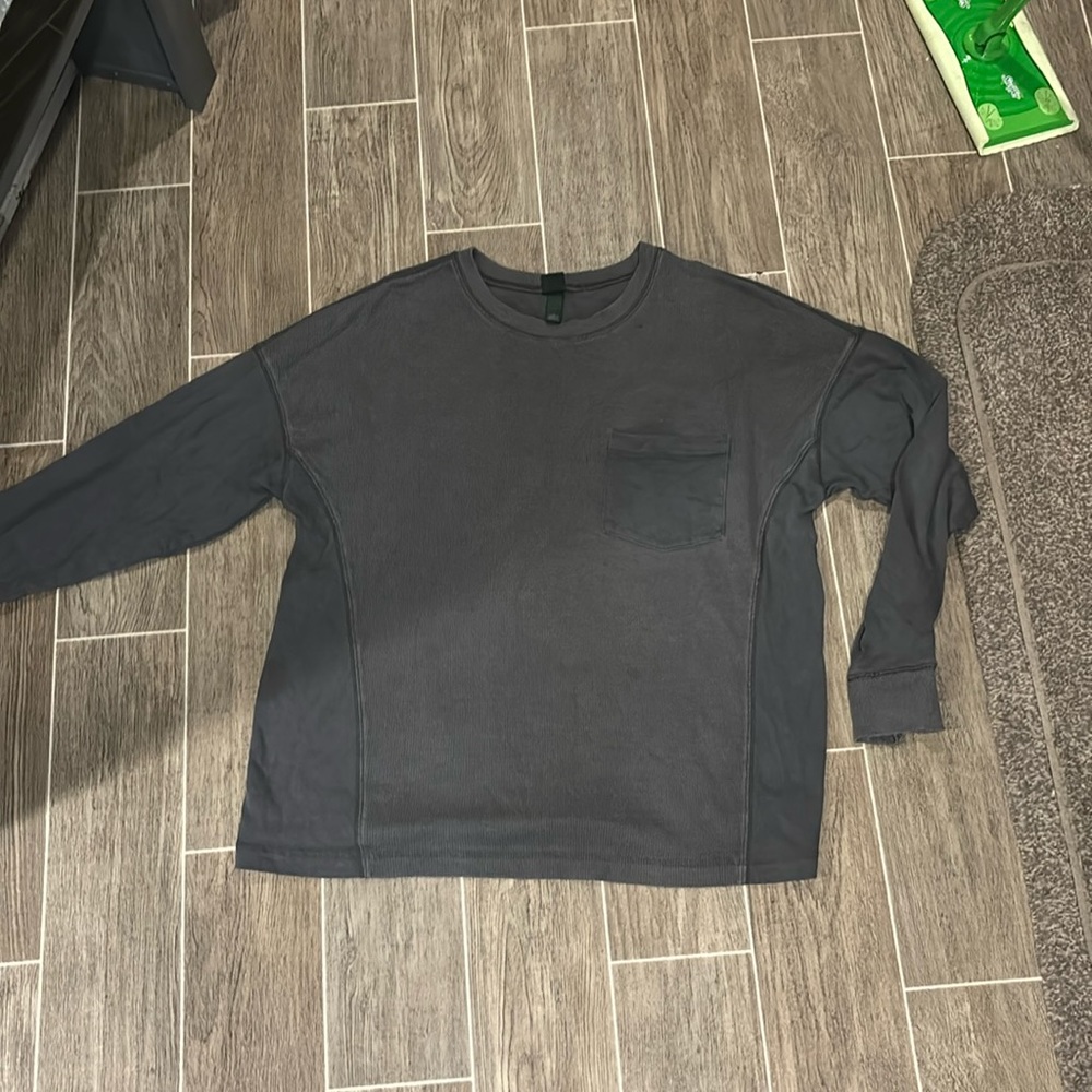 Wild fable long sleeve tshirt